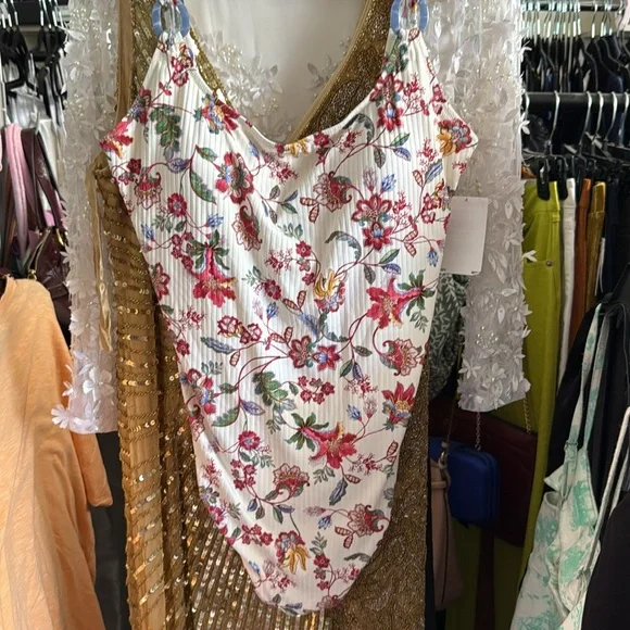 Tea Time Maternity One-Piece Swimsuit - Picture 4 of 4